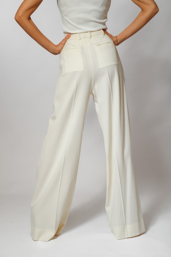 Woolen pants ivory